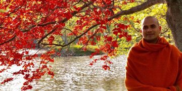 लुम्बिनी विकास कोषका निर्वतमान उपाध्यक्ष भन्ते मेत्तेयले सुम्पिए प्यारो लुम्बिनीलाई सम्झनाको बिदाई पत्र