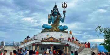 पुम्दीकोटको अर्को आकर्षण सुमेरु पर्वत