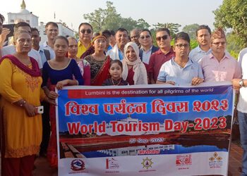 लुम्बिनीमा चीन र फ्रान्सबाट आएका पर्यटकलाई स्वागत
