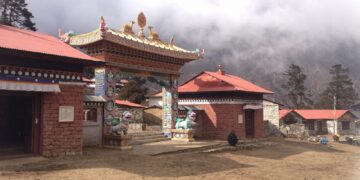 सोलुखुम्बु जिल्लाका केही पर्यटकीय स्थलहरु