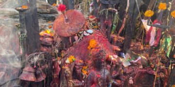 हिन्दु धर्मावलम्बीले पुग्नै पर्ने प्रसिद्ध तीर्थस्थल कालिञ्चोक भगवती मन्दिर