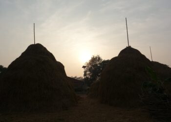 नयाँ वृन्दावनमा अस्ताउँदै गरेको घाम (फोटो फिचर)