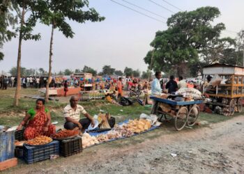 सुनसरी–मोरङमा ग्रामथान मेला भर्न सर्वसाधारणको भिड