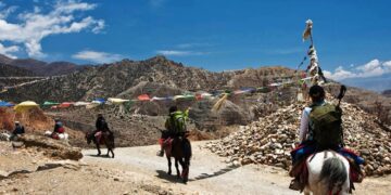 म्याग्दी र मुस्ताङका पर्यटकीय स्थानमा भीड