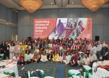 आरआरआईद्वारा काठमाडौंमा आयोजित समारोहमा विश्वका आदिवासी नेताहरू सम्मानित